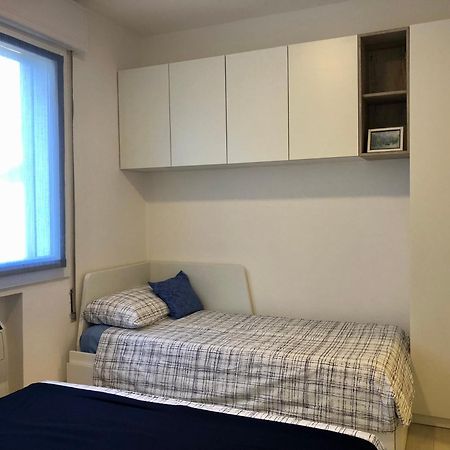 Condominio Torino - Petit 22 Каорле Экстерьер фото