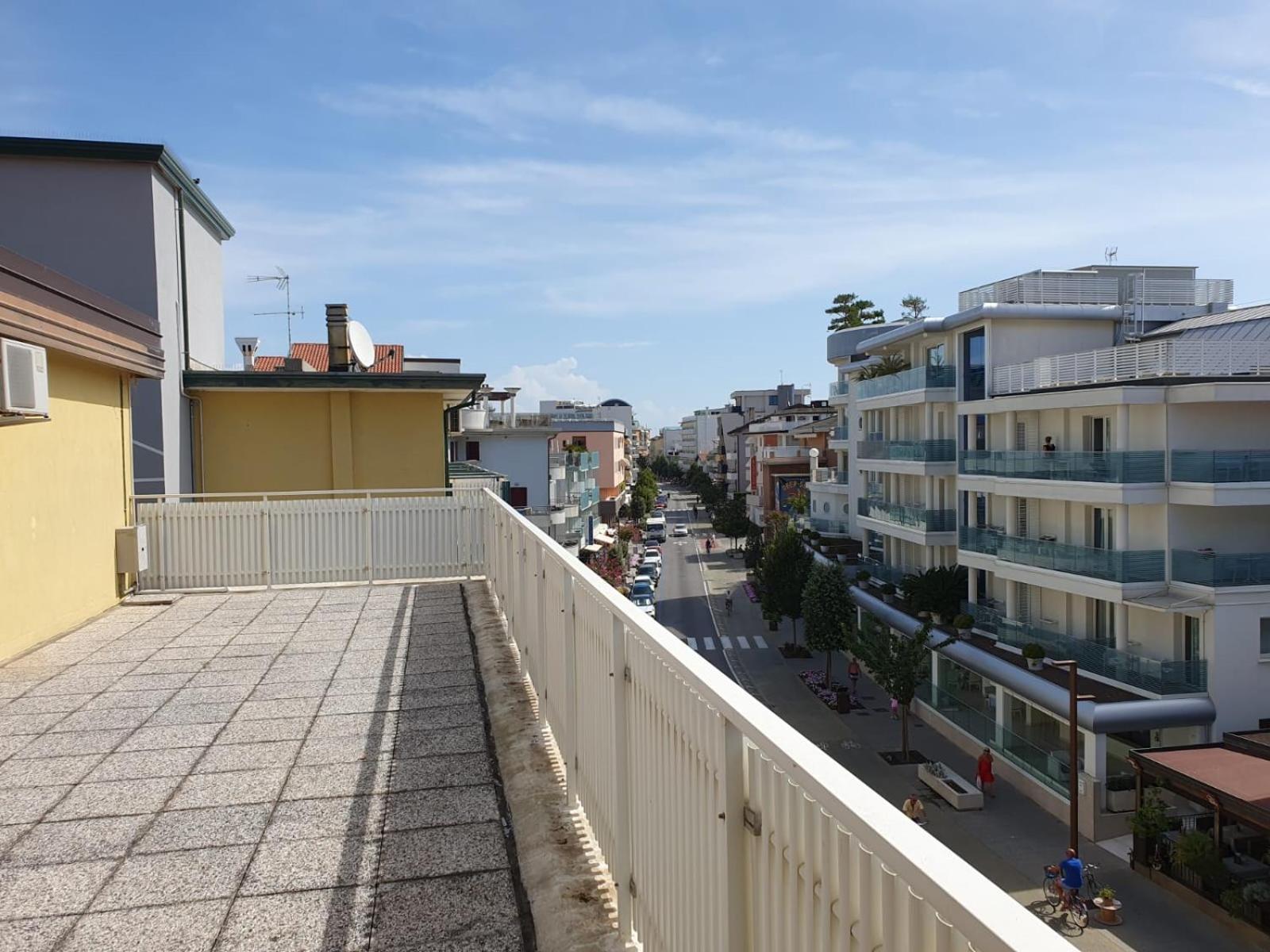 Condominio Torino - Petit 22 Каорле Экстерьер фото